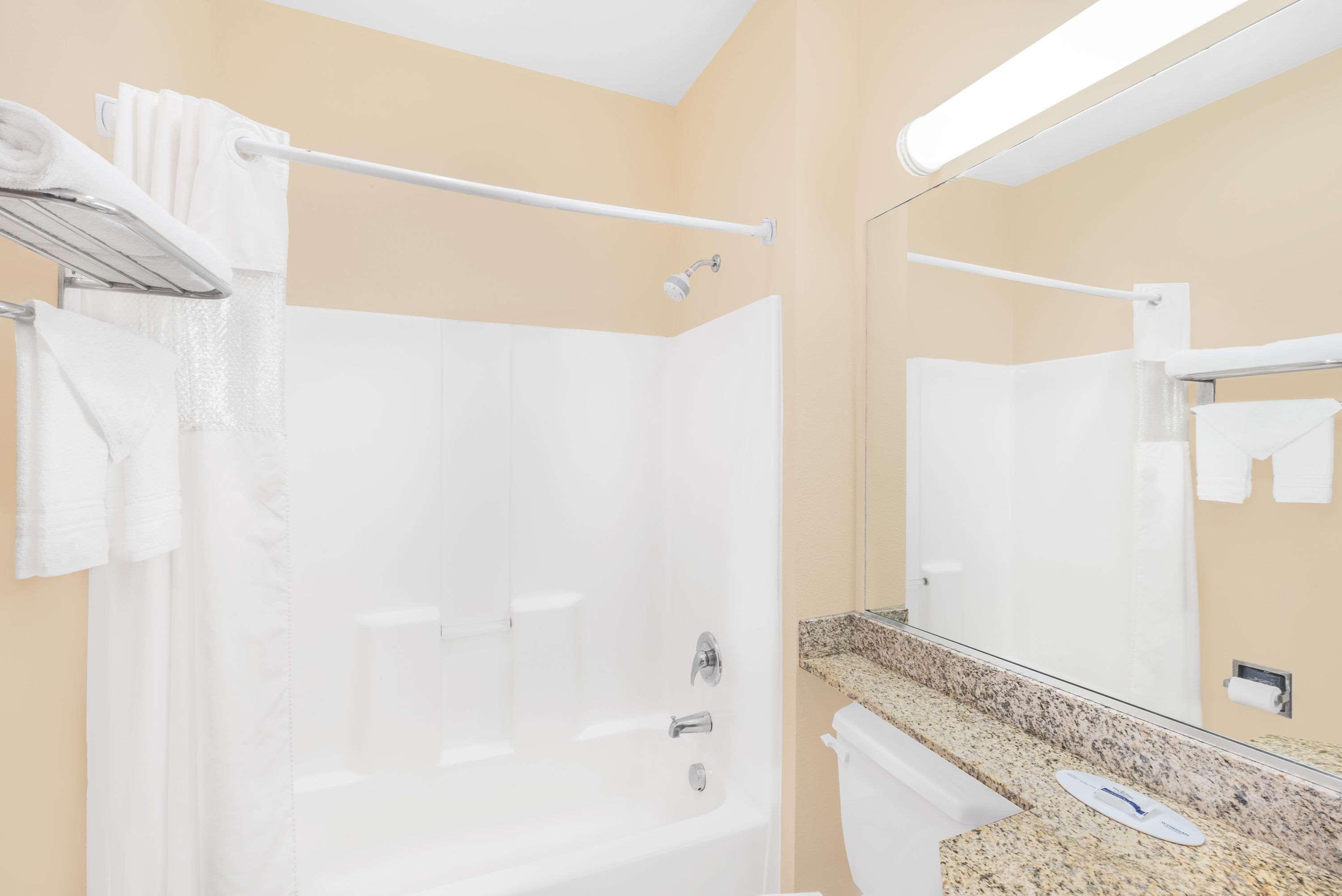 Microtel Inn & Suites By Wyndham Corpus Christi/Aransas Pass Buitenkant foto