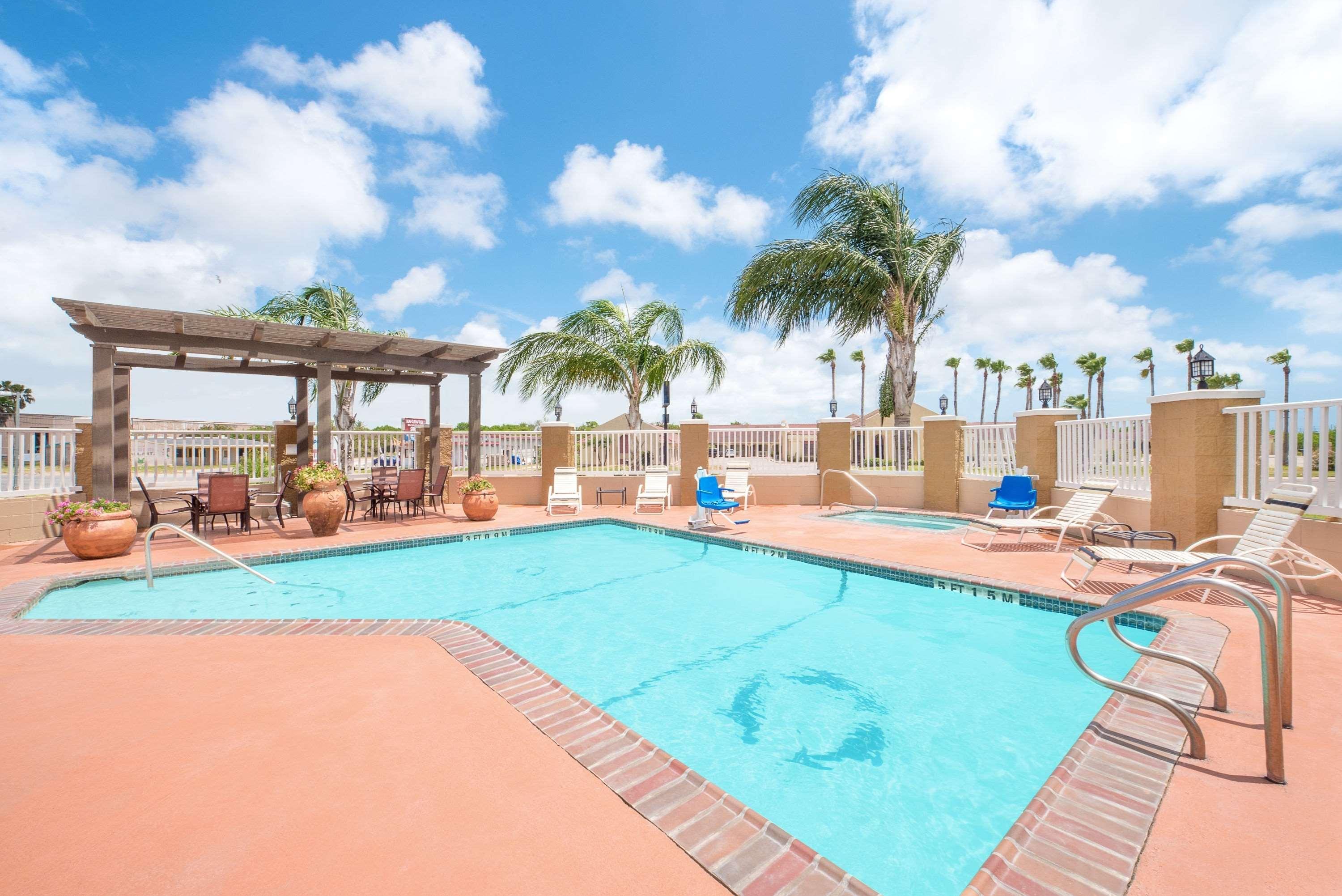 Microtel Inn & Suites By Wyndham Corpus Christi/Aransas Pass Buitenkant foto