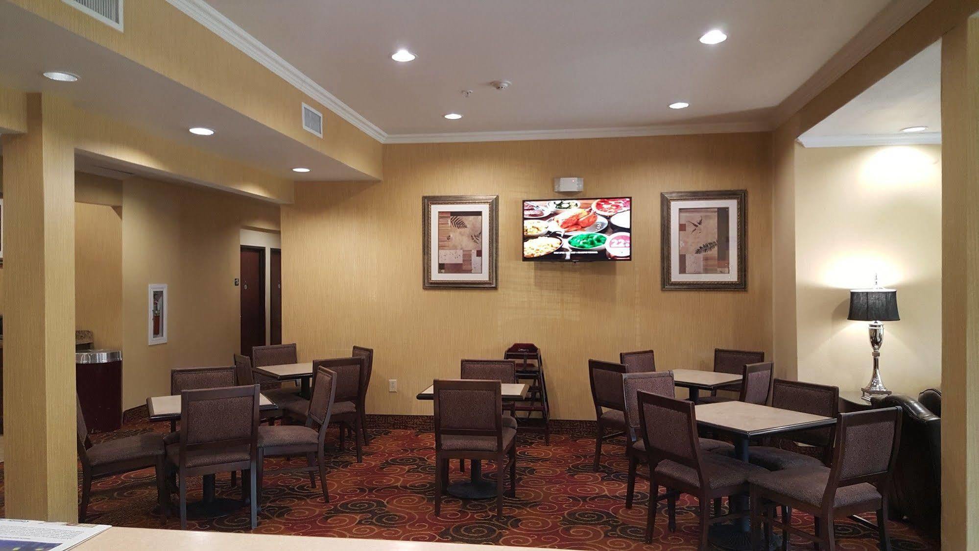 Microtel Inn & Suites By Wyndham Corpus Christi/Aransas Pass Buitenkant foto